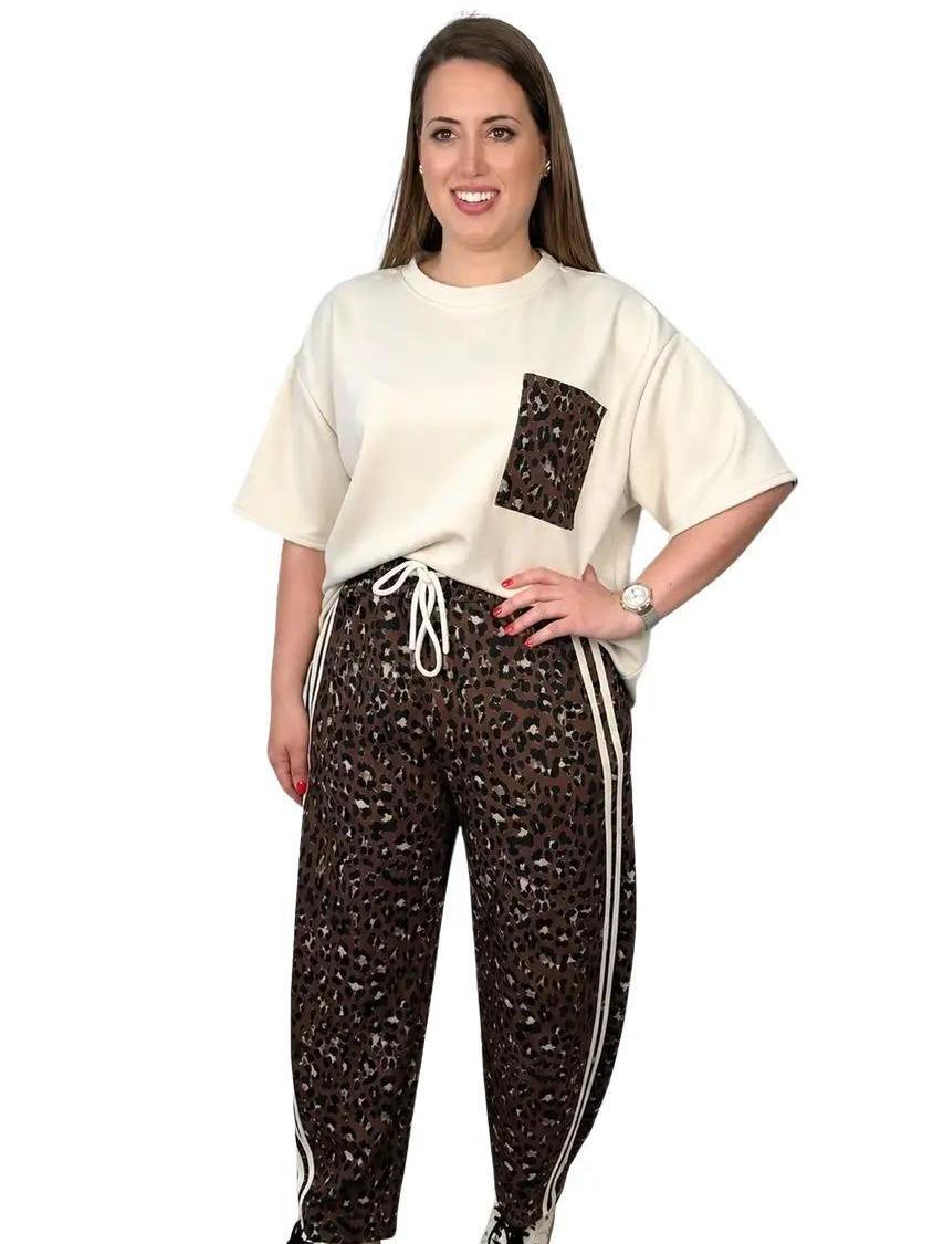 Conjunto sport animal print