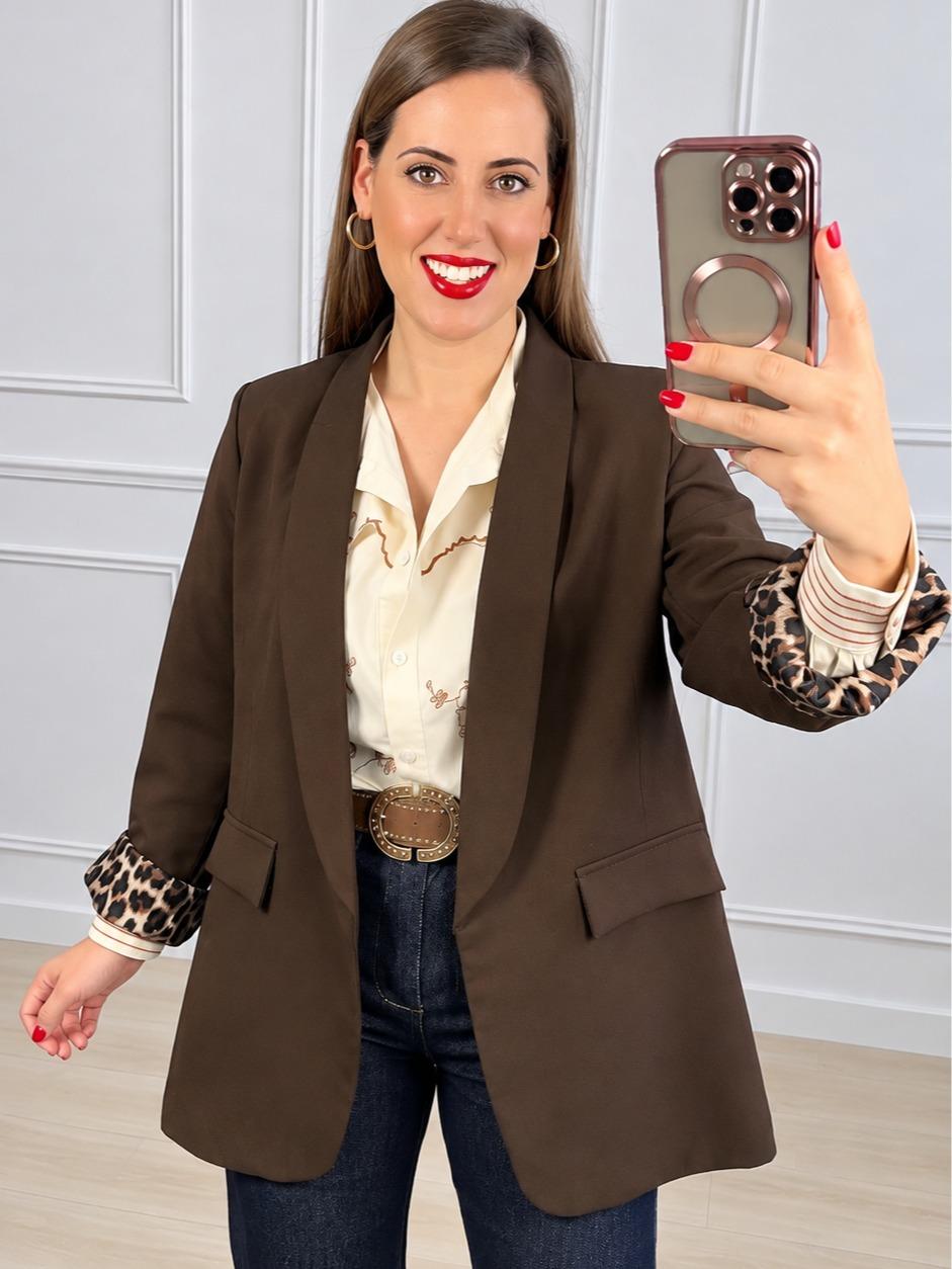 Americana con forro animal print