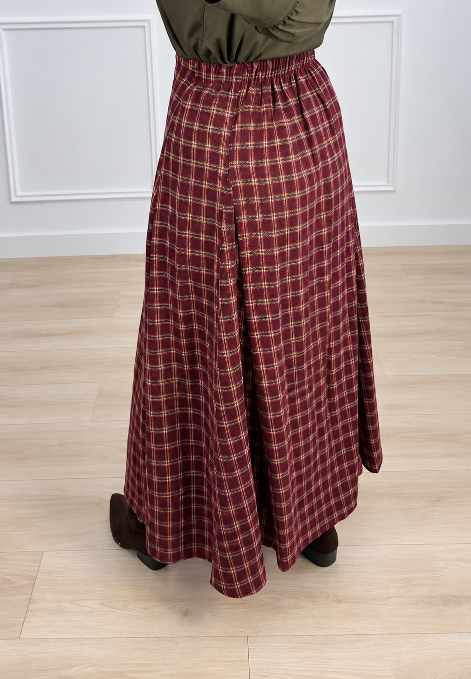 Falda escocia tela invierno