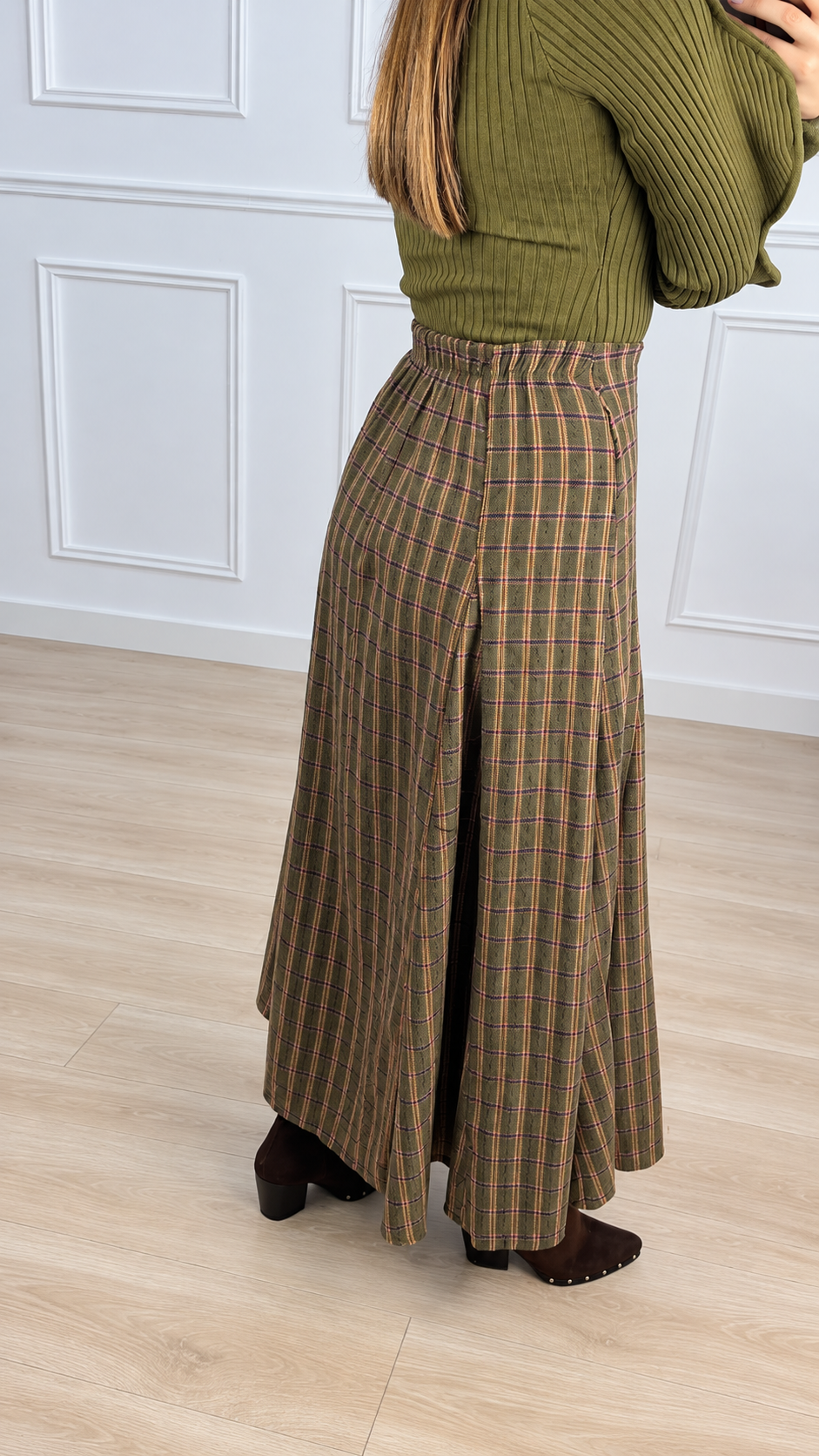 Falda escocia tela invierno