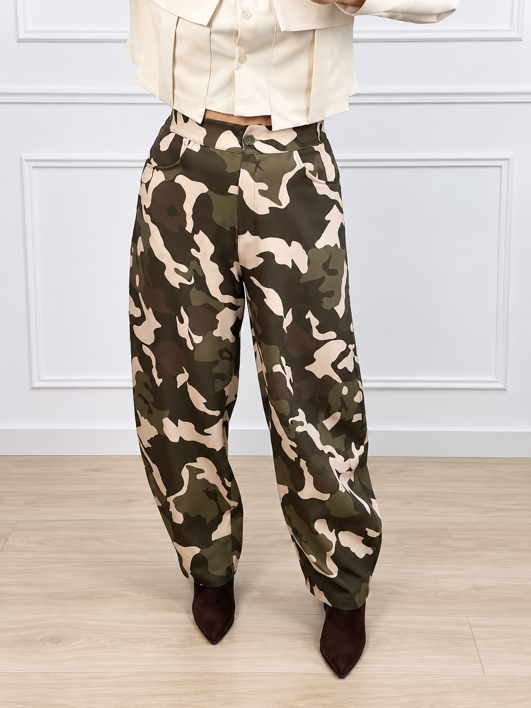 Pantalón camuflaje corte balloon