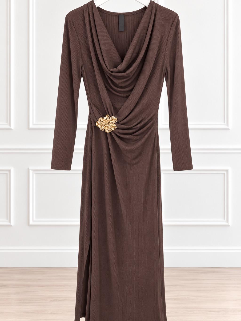 Vestido Broche