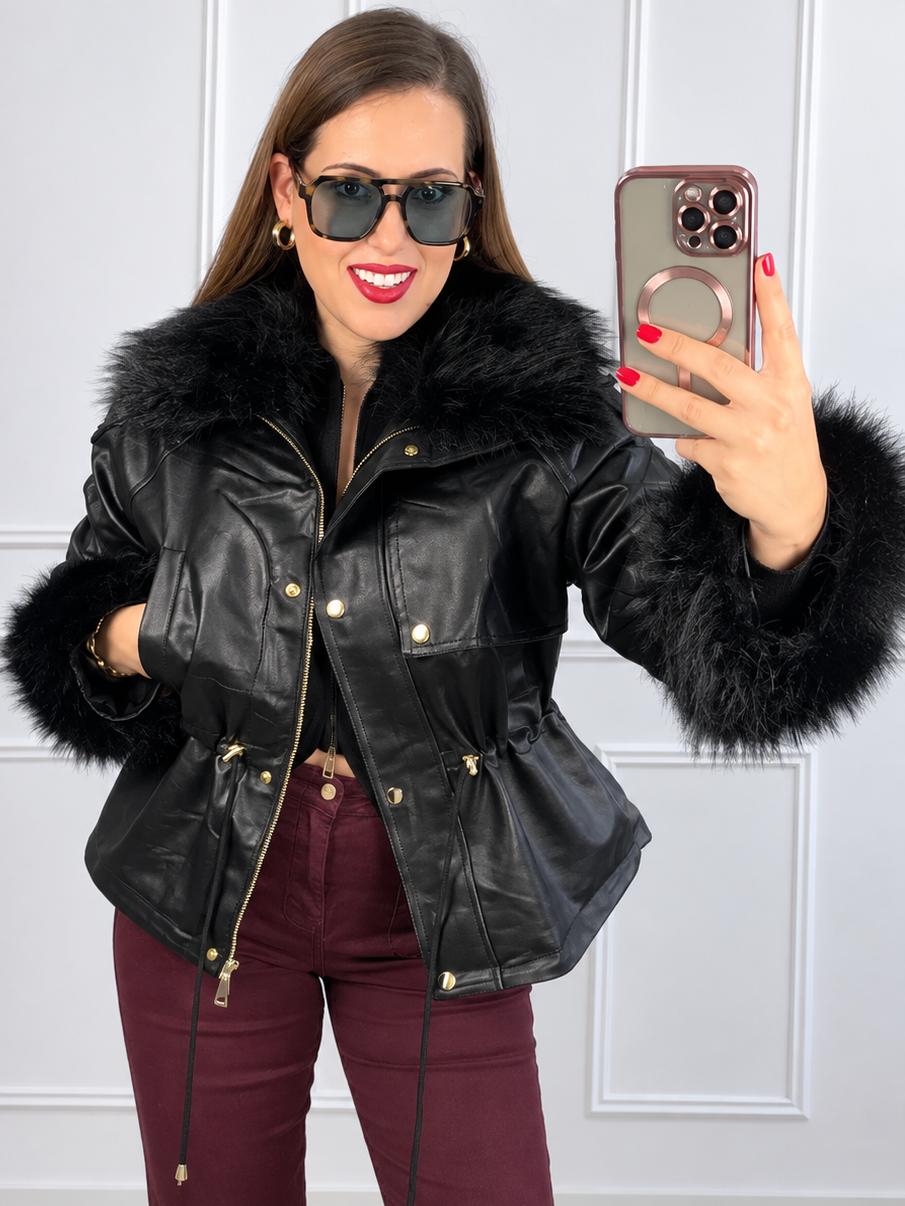 Chaqueta Alaska depolipiel con puños y cuello de pelo desmontable