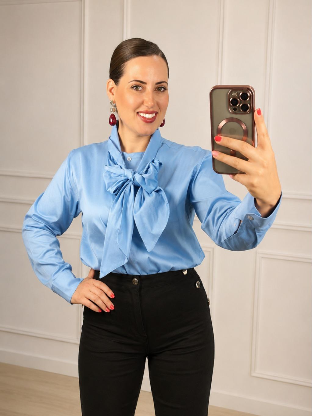 Camisa con lazo